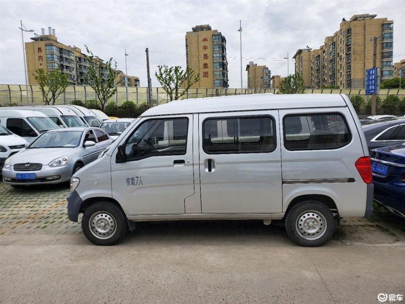 五菱之光 2020款 1.2l 手动 实用型 5座 国vi