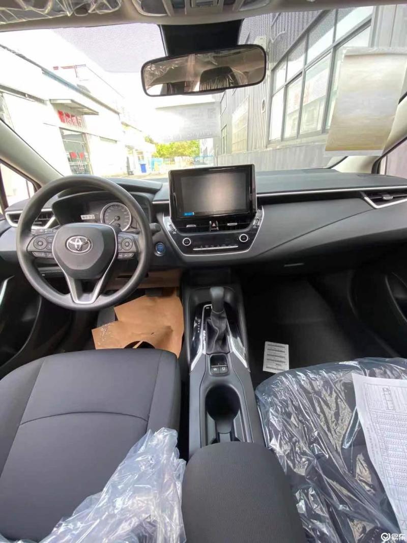 卡罗拉 2021款 双擎 1.8l e-cvt 精英版