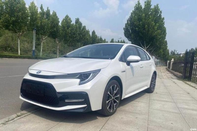 [雷凌 2021款 双擎 1.