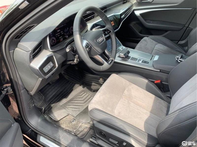 奥迪a6l 2019款 45 tfsi quattro 臻选动感版