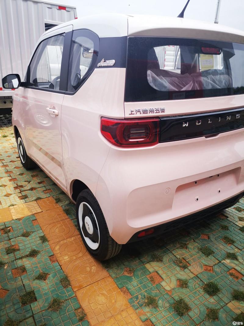 宏光miniev 2021款 马卡龙臻享款 170km 三元锂