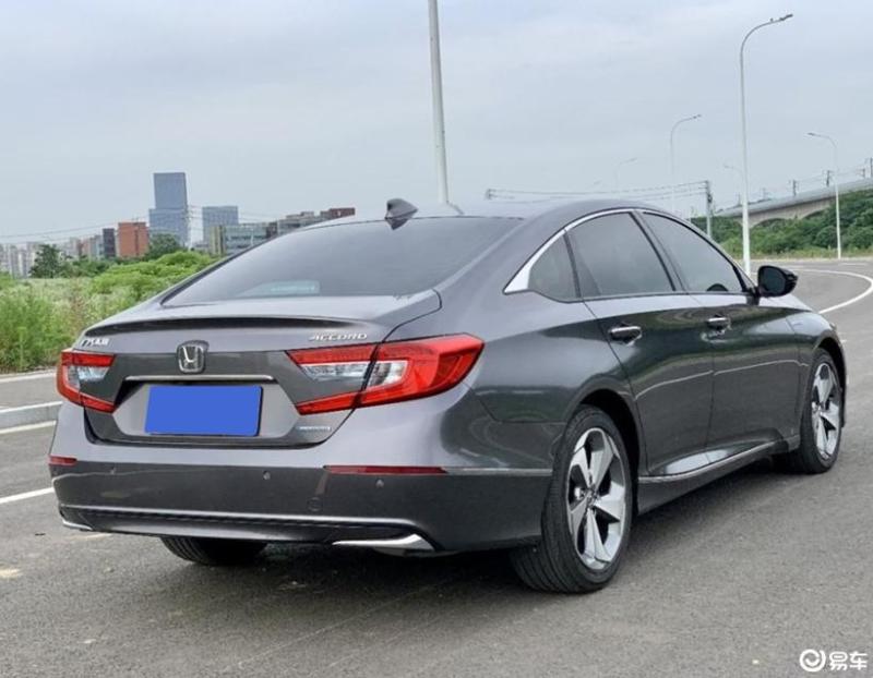 雅阁2018款 混动 2.0l e-cvt 锐智版 国vi