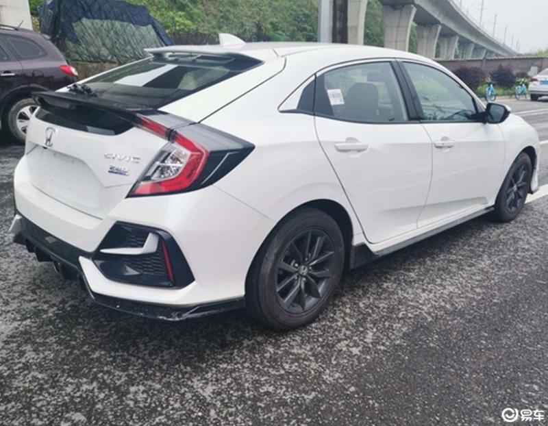 思域2021款 hatchback 220turbo cvt 新锐控