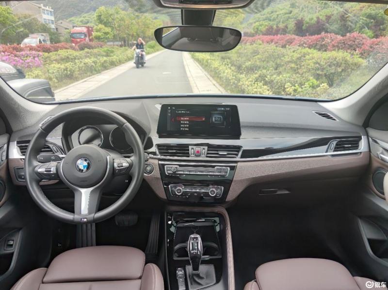 宝马x1 2021款 sdrive20li 尊享型