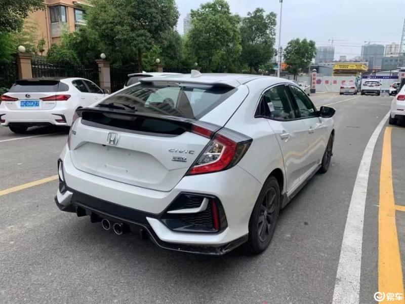 思域2021款 hatchback 220turbo cvt 新锐控
