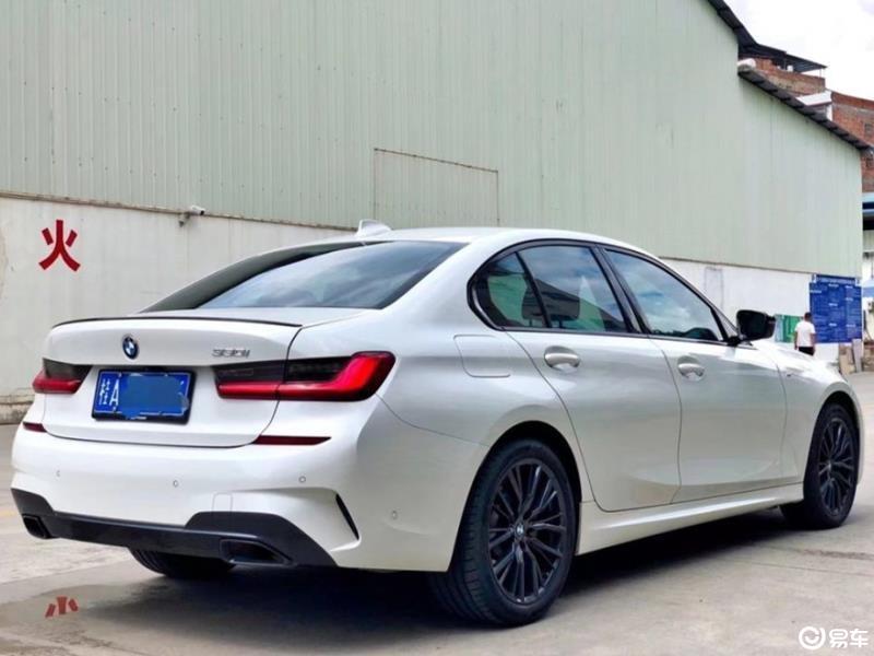 宝马3系 2021款 改款 330i m运动曜夜套装