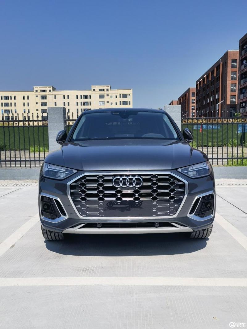 奥迪q5l 2021款 45 tfsi 豪华动感型