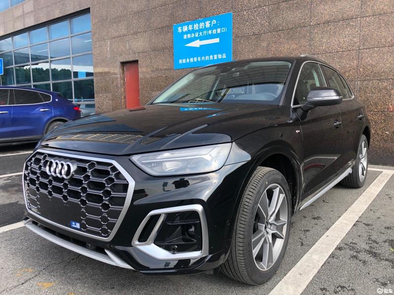 奥迪q5l 2021款 45 tfsi 豪华动感型