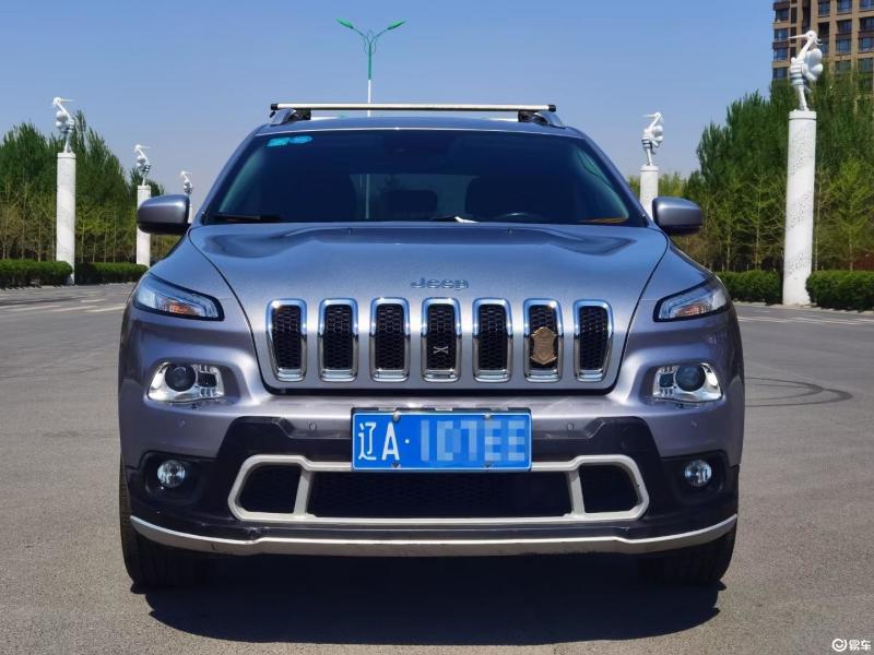 进口jeep自由光口碑