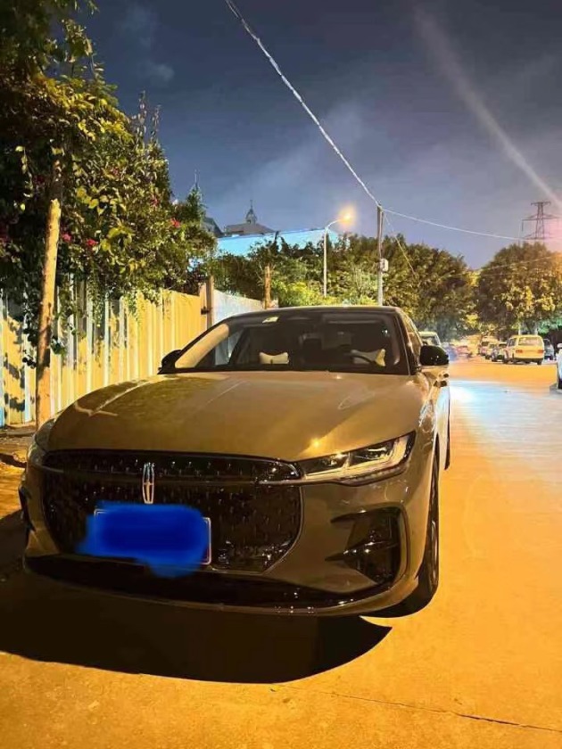 22w 【选车背景】当时是考虑了凯迪拉克ct5和雷克萨斯ex200先去看了雷