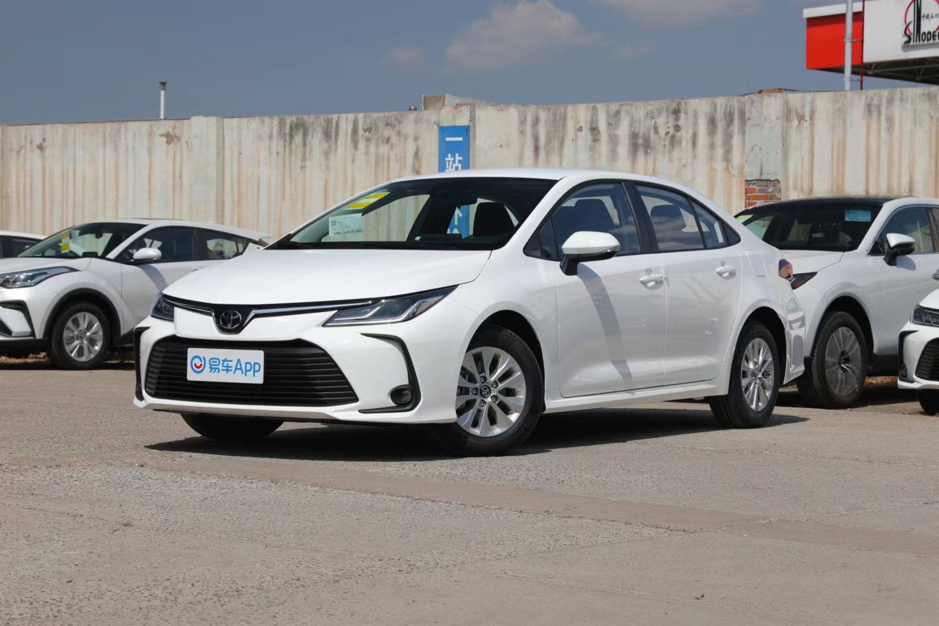 卡罗拉倒车影像真的模糊