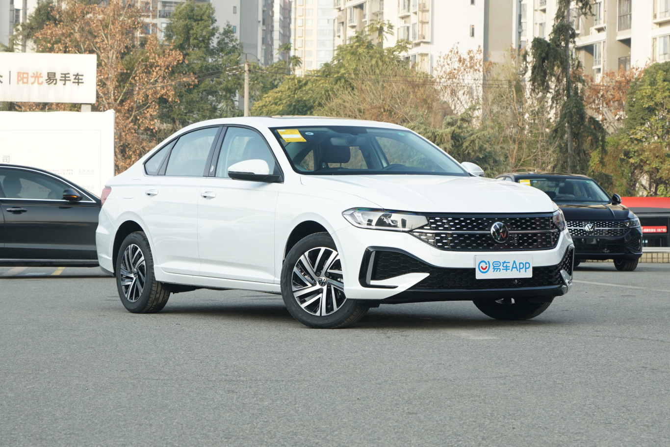 上汽大众朗逸经销商未按照保养手册规定保养