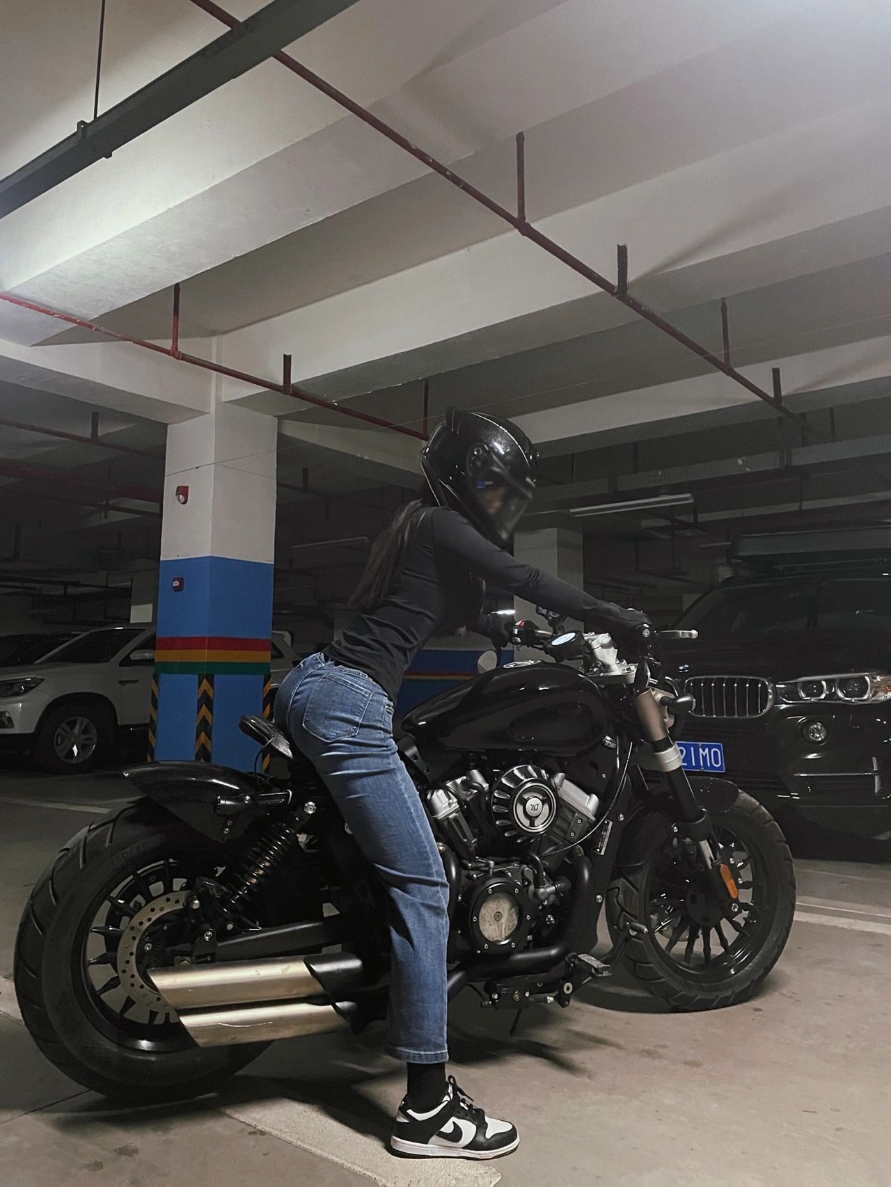 坚毅不屈的机车女骑士,刚柔并济!