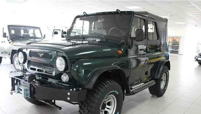 首台新款瓦滋猎人越野车到店预售价13万