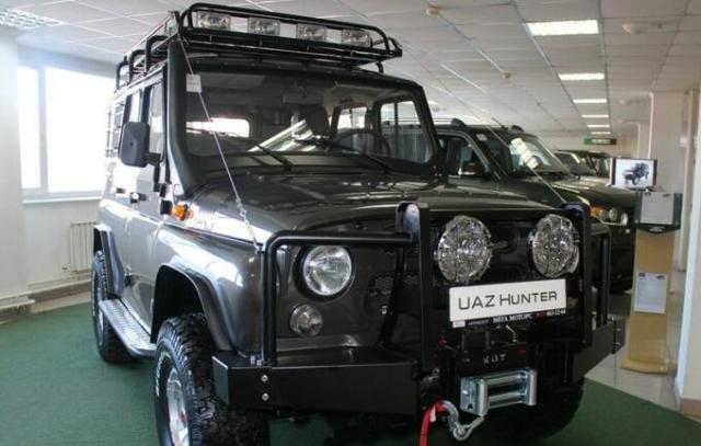 首台新款瓦滋猎人越野车到店预售价13万