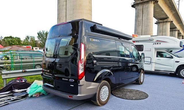 惊艳—汽油自动挡国六福特b型房车低价入市