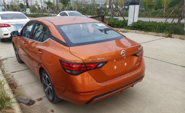 喜提全新日产轩逸旋风橙一分钱优惠都没有车主晒出了油耗