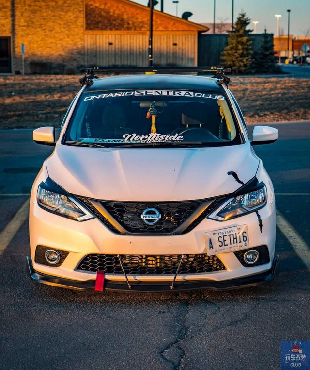 这辆日产轩逸改装十分少见的侧排气让人摸不清头脑