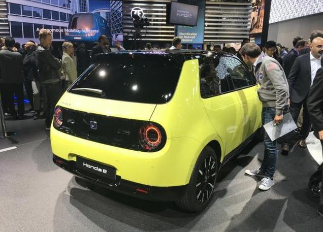 满电续航220公里本田hondae正式亮相法兰克福车展