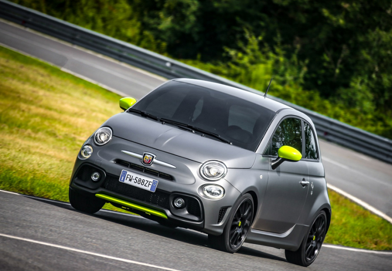 性能提升赛道而生2020款abarth595pista车型官图发布
