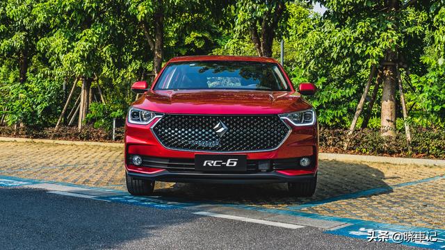 新品牌新车型凭实力跨界试驾新宝骏rc6