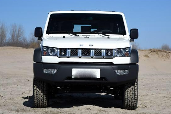 北京bj90外形霸气性能强悍不愧是硬派越野车