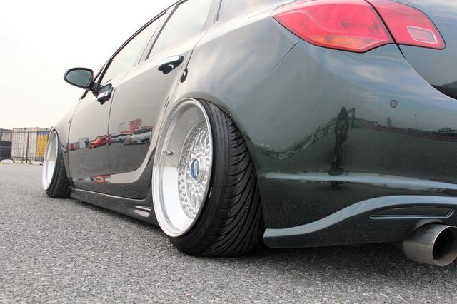 车主二定表示选择别克英朗xt改装确实是件相当痛苦的事情,首先对于这