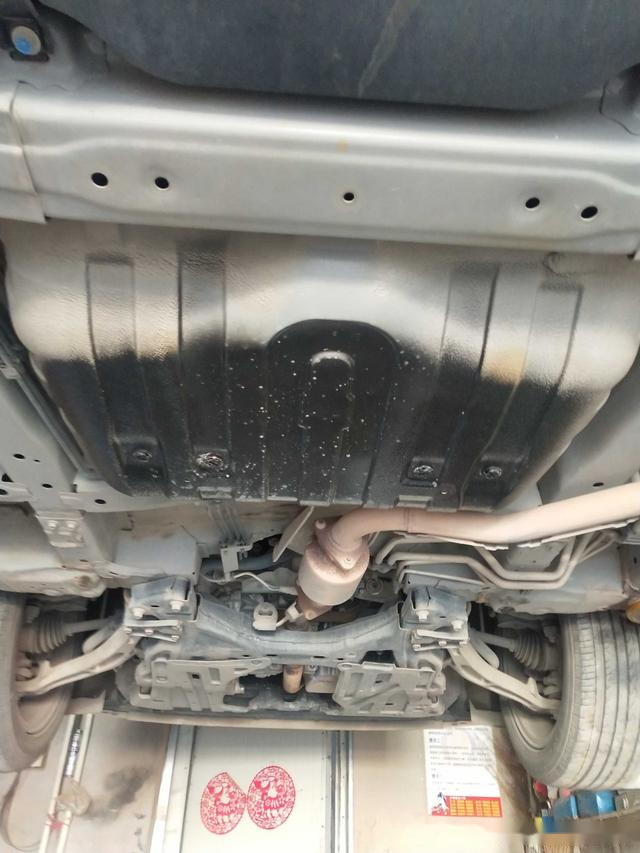 25万买台才开一年的本田艾力绅值不值?看到底盘客户失去了冷静