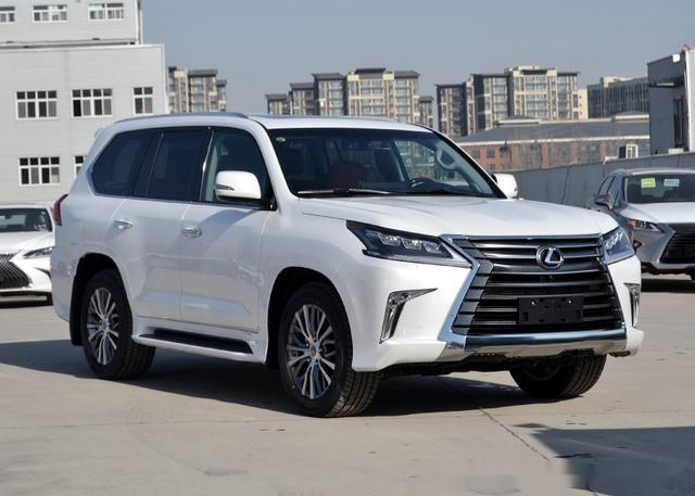 130万没要奔驰gls而买了雷克萨斯ls570内行人开起来就知道