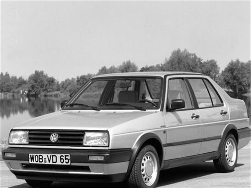 捷达与桑塔纳有何差距?修车师傅说出答案,网友:这5000块钱值!