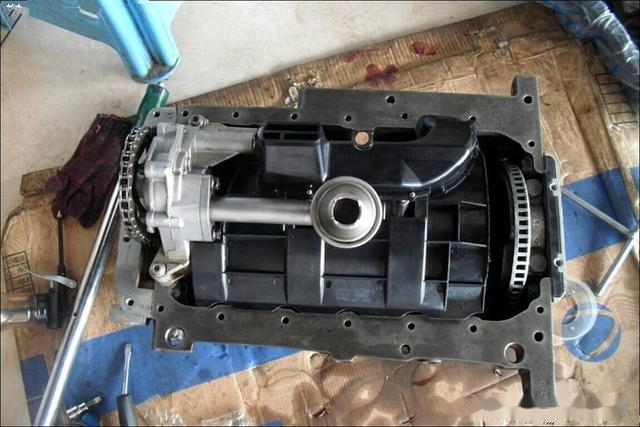 老捷达1.6发动机进水打破缸体断连杆裂变速箱直接升级2.0动力爆表