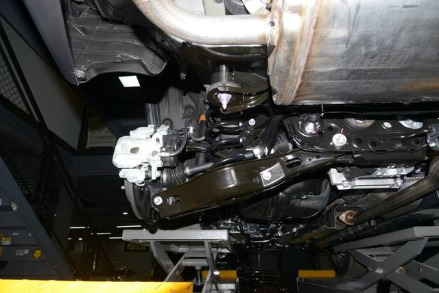 tnga架构底盘下藏着的秘密实拍广汽丰田威兰达