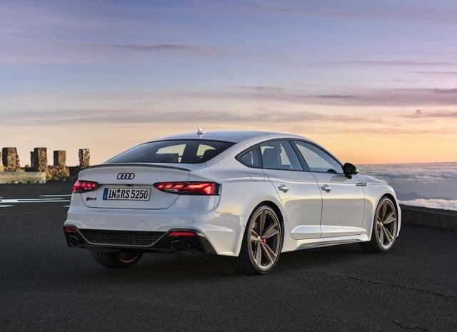 全新奥迪rs5来袭