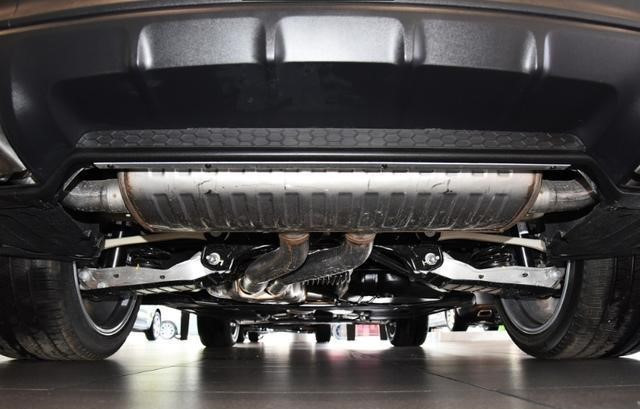 102万买了辆保时捷卡宴开了6个月车主我感觉我有点飘了