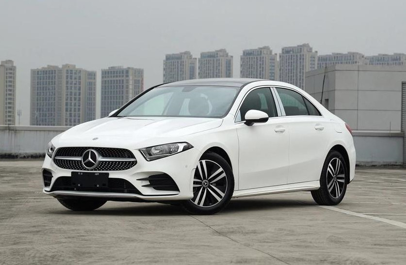 2020款奔驰a180l运动轿车值得购买吗