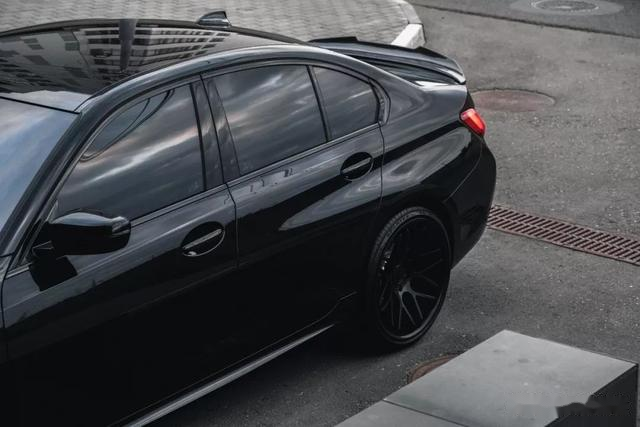 黑武士来袭!碳黑全新宝马3系告诉你什么叫做冷酷无情