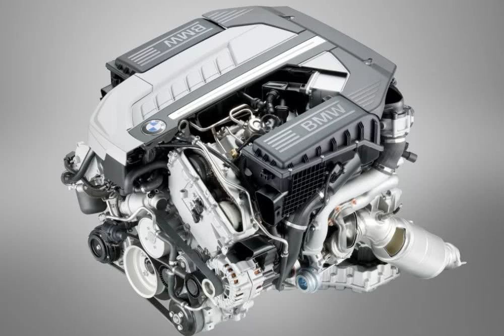 遥不可及的机械美关于12缸发动机你知道哪些