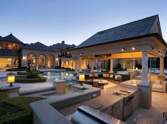 女装大佬与男友入住上亿豪宅豪车无数j姐真牛