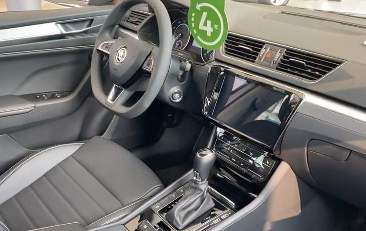 2020款斯柯达速派上市售价16992399万元