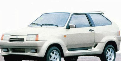 上个世纪90年代tarzan拉达跨界车专为乡村公路设计的越野车底盘