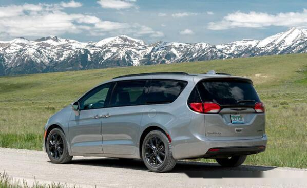 2021款克莱斯勒pacifica将提供四轮驱动外观更新全系标配led大灯