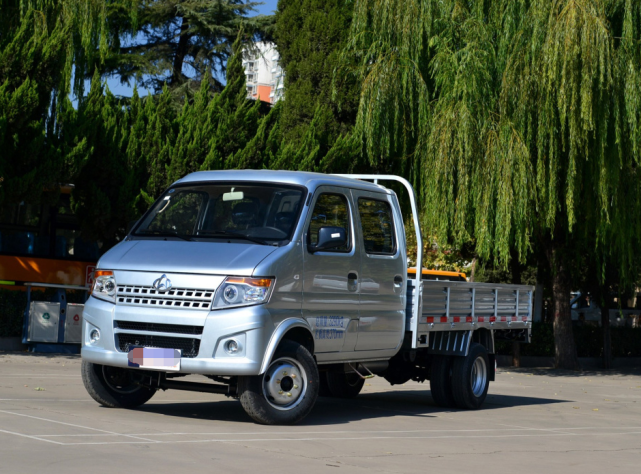 为工具车而发愁,来听听三位老司机对神骐t20评价,很中肯