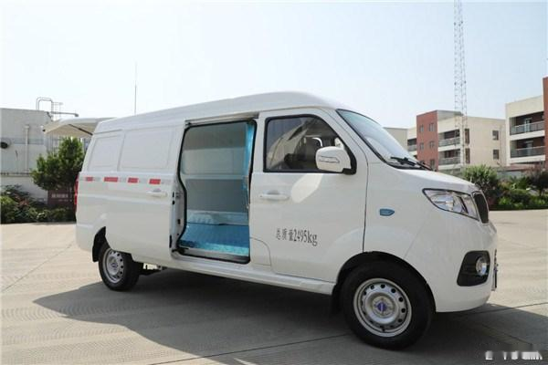 要大的还是小的跑货拉拉该怎样理性挑选纯电动微面大小