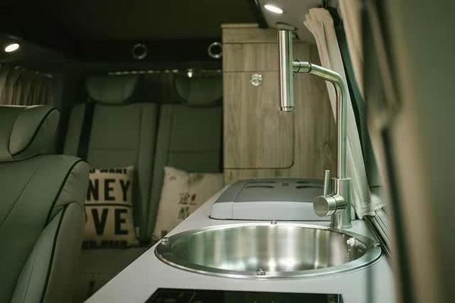 可以进地下车库的房车 大众凯路威升顶房车 易车