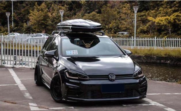 轻改后200多匹的高尔夫r-line,用拓乐拉货改装两不误的黑武士