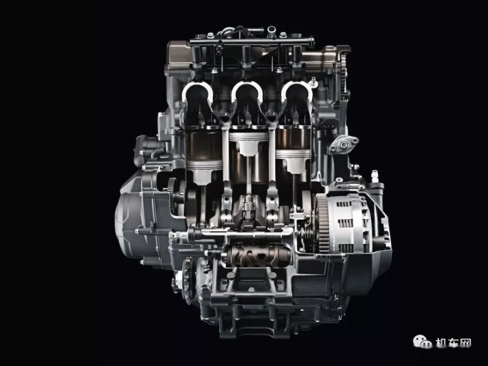 据悉,雅马哈的这款全新的三缸250发动机目前已经进入正式的研发阶段了