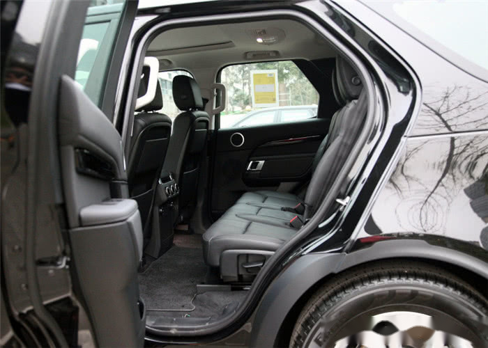 路虎发现5开着很不错足够个性可为啥销量不如原来的发现4