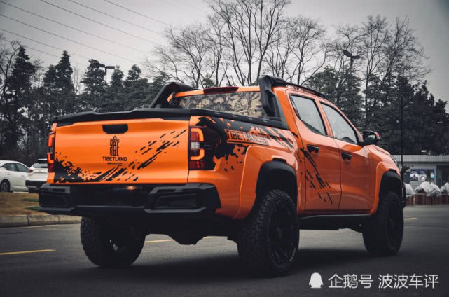 长安凯程f70越野版曝光外观很粗犷采用了大量的黑色涂装