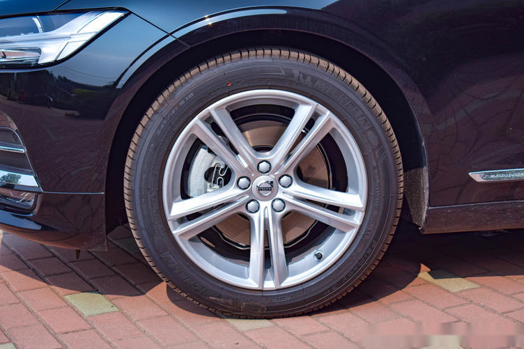 安臣聊老同学的低调选择豪华稳重商务范沃尔沃s90