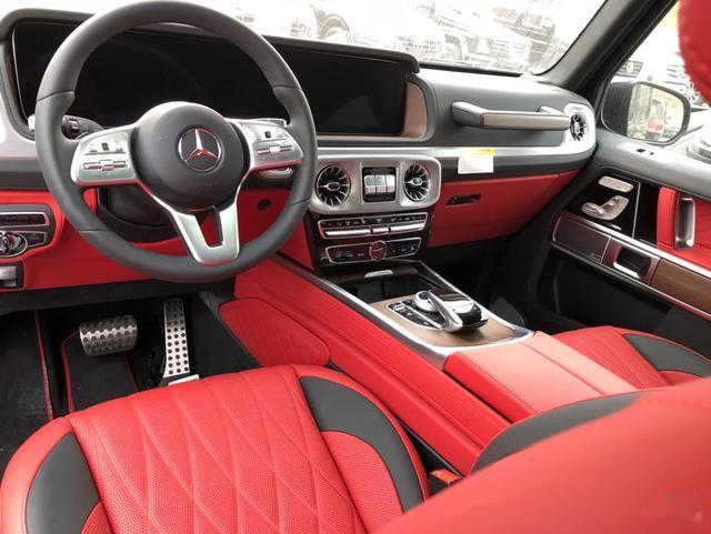 2019款奔驰g550单选amg红色座椅
